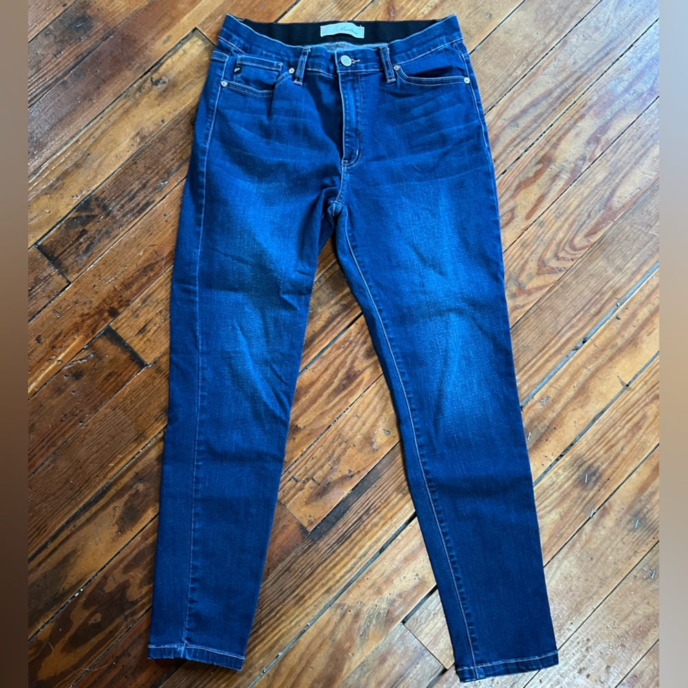 KanCan Jeans Stretch Waistband Skinny Jean Size 9